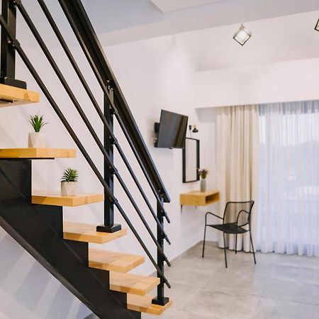 Blue Stone Luxury Suites Limenária Eksteriør bilde