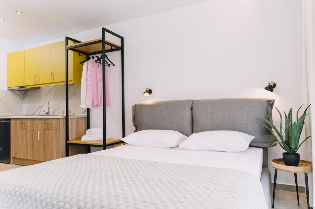 Blue Stone Luxury Suites Limenária Eksteriør bilde