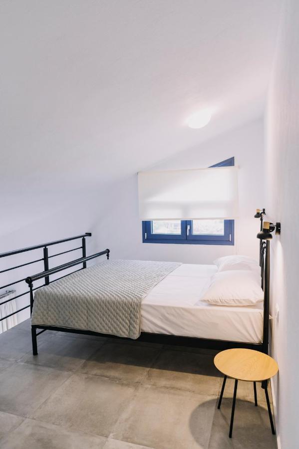 Blue Stone Luxury Suites Limenária Eksteriør bilde
