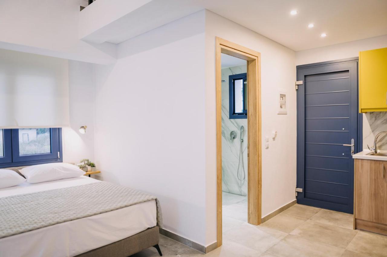 Blue Stone Luxury Suites Limenária Eksteriør bilde