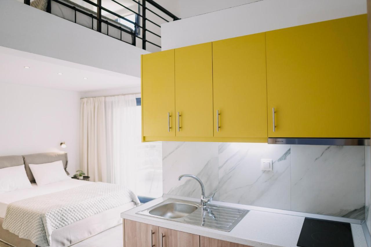 Blue Stone Luxury Suites Limenária Eksteriør bilde