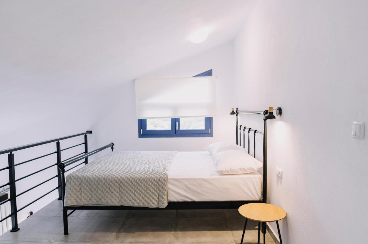 Blue Stone Luxury Suites Limenária Eksteriør bilde