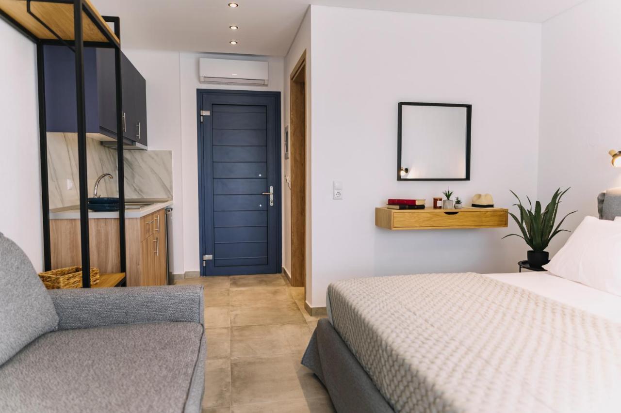 Blue Stone Luxury Suites Limenária Eksteriør bilde