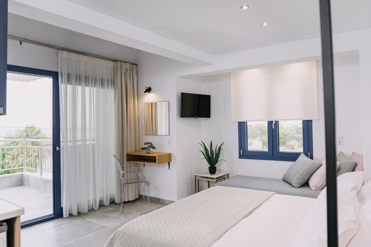 Blue Stone Luxury Suites Limenária Eksteriør bilde